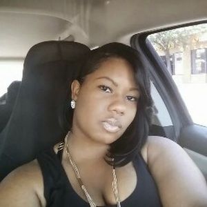 Meet your Posher, Cierra